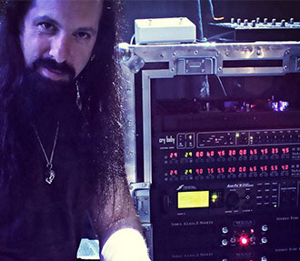 John Petrucci and his Mesa Stereo 2:90 Rig